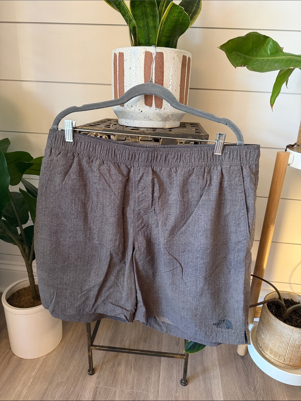 The North Face Men's Gray Flat Front Shorts